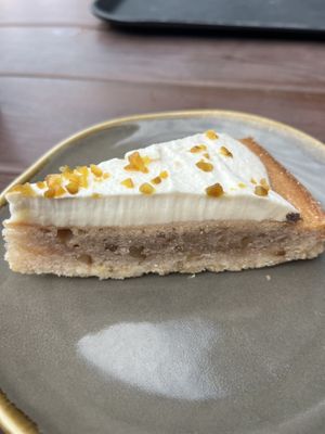 Walnuss-Cake   at Das Rote Haus in Vitte