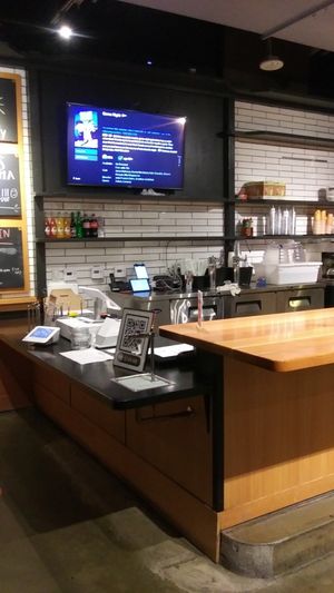 Order at counter.... at Madre Tierra Express in Los Angeles