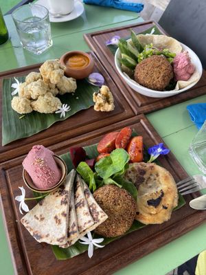 Brekkie at Kola in Koggala