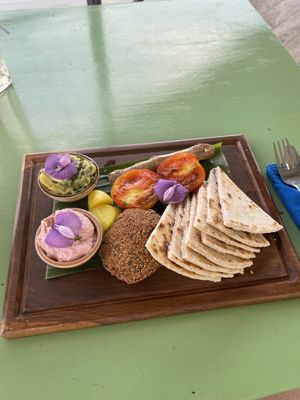 Brekkie at Kola in Koggala