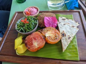 Hummus and patty with veggies at Kola in Koggala