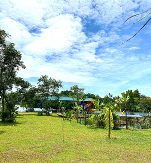 The Kola Kafe & Restaurant right on Koggala Lake at Kola in Koggala