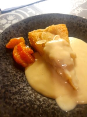 Tart with custard at Natural Cookery School in Nailsworth