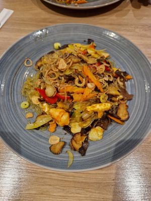 Shrimp with Noodles at Loving Hut in Reykjavik