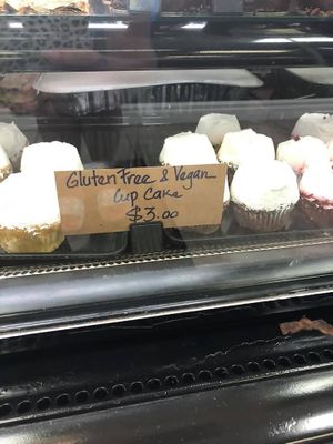 V GF cupcakes vanilla and chocolate at D&D Bake Shoppe in Copiague