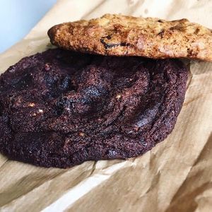 Vegan cookies at 7-Eleven in Koege