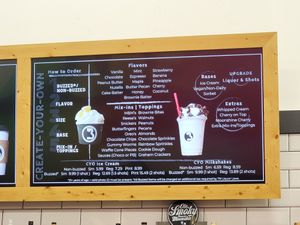 Flavors and toppings at Buzzed Bull Creamery in Pigeon Forge