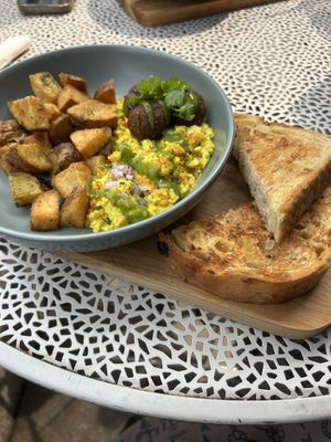 🐼   at Monarch in Brooklyn