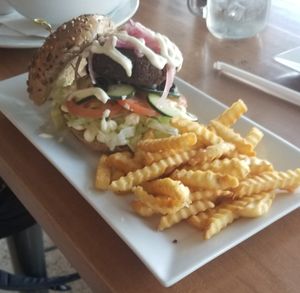 Mediterranean Falafel Burger at PS Green Express in Fort Lauderdale