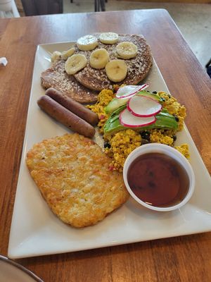 Big breakfast at PS Green Express in Fort Lauderdale