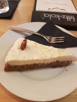 Karottenkuchen at Friedrich der II in Braunschweig