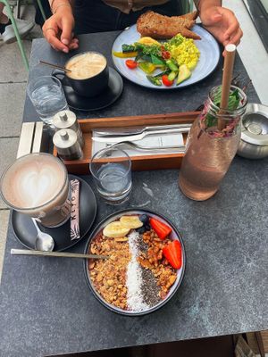 Açai bowl   at KLYO in Vienna