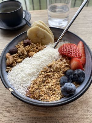 Açai bowl   at KLYO in Vienna