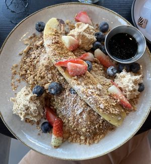 Vegan protein pancakes  at KLYO in Vienna