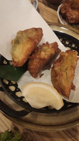 Vegan gyoza with cabbage at Kakekomi Gyoza in Tokyo