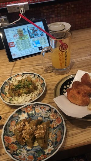 3 types of dumplings at Kakekomi Gyoza in Tokyo