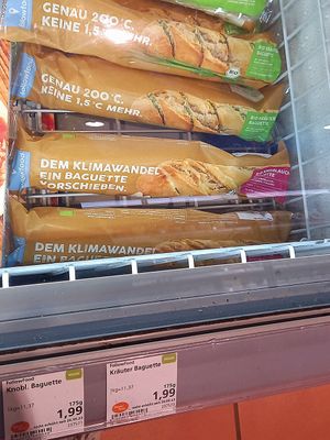 baguette with herbs/garlic in the freezer 1,99€ #Veganuary at Alnatura - Venloer in Cologne