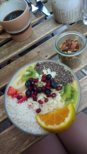Mango-banana bowl at George in Mainz