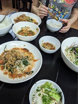 All the dishes at Cumulus Vegetarian Restaurant in Hanoi