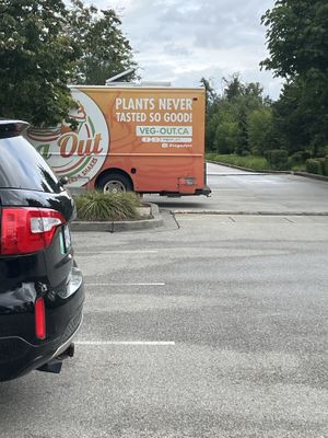 Food truck outside Tinhouse brewing   at Veg Out in Surrey