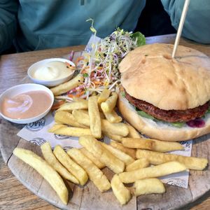 Veganer Burger  at Paal 17 in Texel