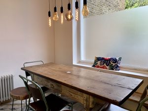 Kanenas at Kanenas in West London