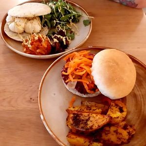 Burger et English breakfast at OhBaba  in San Sebastian