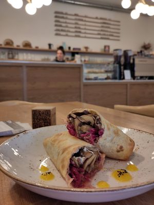 Mushroom kebab plus interior at OhBaba  in San Sebastian