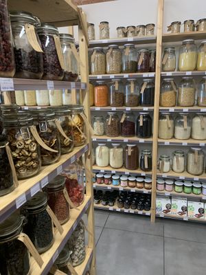 refillable produce at Avocado Store & More in Gdynia