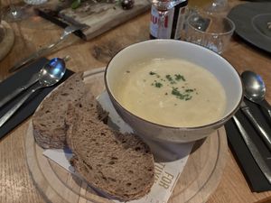 Vegan knolselderijsoep   at Fortuyn in Haarlem