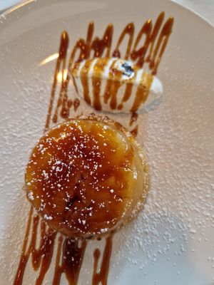 Tarte tatin at Green Corner in Lodi