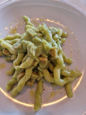 Busiate con crema di fave e "salsiccia" at Green Corner in Lodi