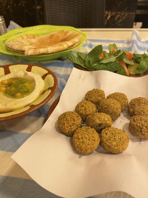 Yummy falafels  at Hashem in Amman