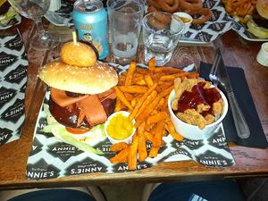 The Johnny Vegas burger with skinny fries and vegan 'chicken' dippers at Annie's Burger Shack in Nottingham
