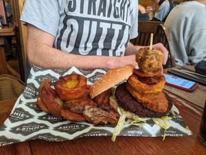 Vegan Sunday Dinner burger at Annie's Burger Shack in Nottingham