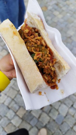 Halber Ludwig at Siggis Vegan Streetfood in Munich