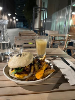 Dish of the day: burger   at Chéri Coco in Pantin