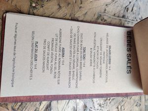 Main dishes at Chéri Coco in Pantin