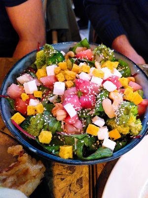Salad at Chéri Coco in Pantin