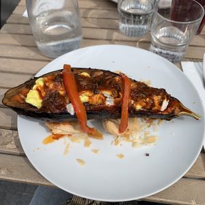 Aubergine rôtie, fromage végétal, sauce bbq maisonn  at Chéri Coco in Pantin