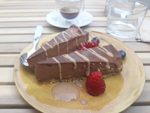 Banana-chocolate raw vegan pie, truly delicious! at Chéri Coco in Pantin