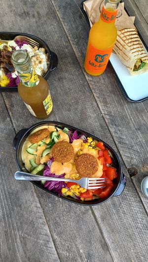 ↖️bowl (10,50€), ⬇️box (9,90€), ↗️rolle (8,70€) at Gustav Grün in Oldenburg