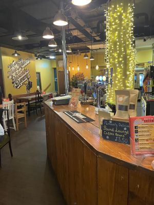 bar and kitchen  at The Sound Lounge in Sutton