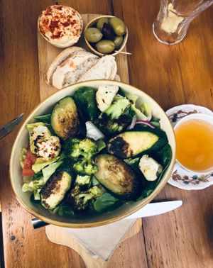 Salad with houmous and olives and a pot of tea (which is carbon neutral) at The Sound Lounge in Sutton