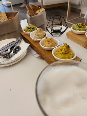 4 dip breakfast at Cafe Loumee in Fuessen