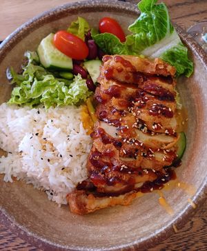 Curry bowl veganes Hänchen at Mr Tu in Cottbus