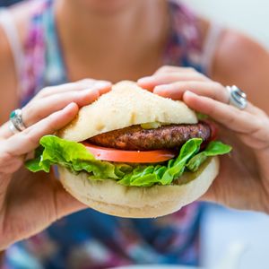 Veggie burger at Phoenix Belgian Vegg in Malaga