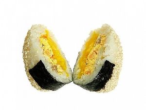 spicy tofu and takuan onigiri at Takeshi & Akira in Samara