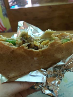 Veggie wurger with guacamole at Amigo Texmex in Waterford