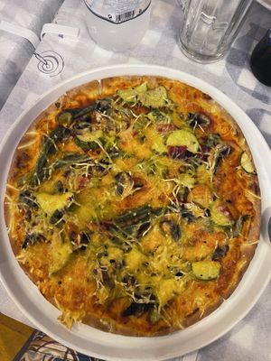Vegan Pizza   at Zorbas in Zakynthos